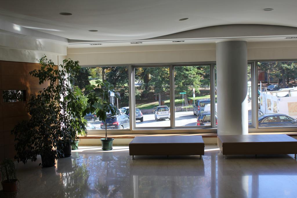 Hotel Castello L'Aquila Ngoại thất bức ảnh