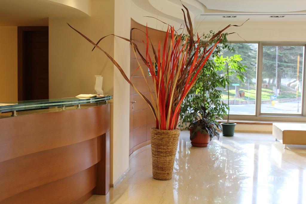 Hotel Castello L'Aquila Ngoại thất bức ảnh