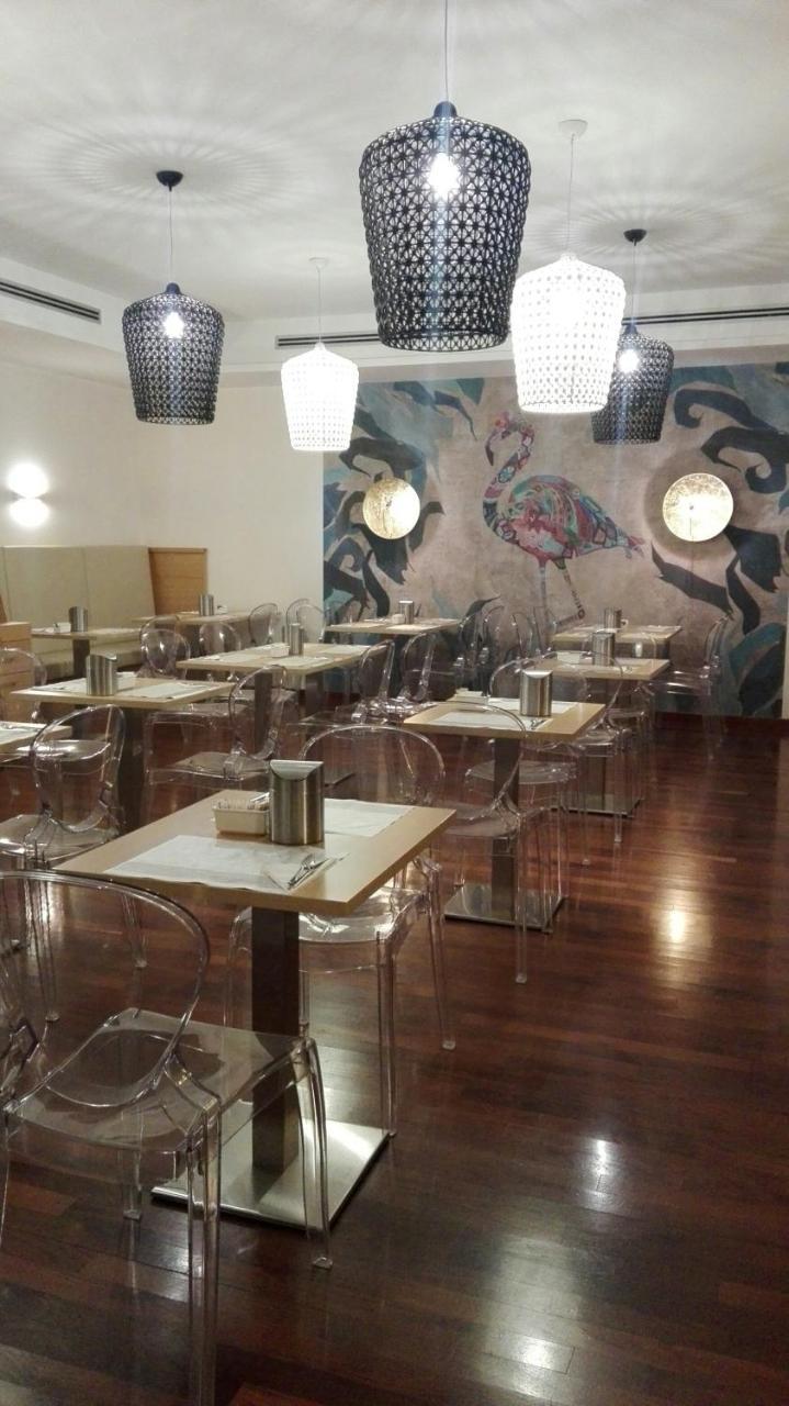 Hotel Castello L'Aquila Ngoại thất bức ảnh